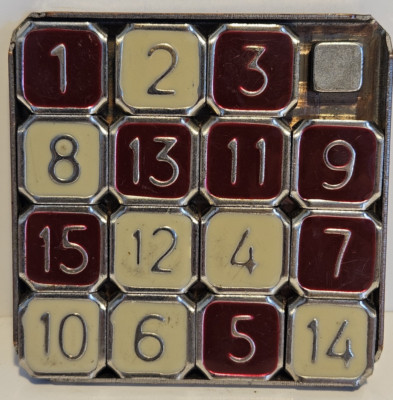 Vintage Fifteen 15 Puzzle in Travel Pocket Case Metal and Enamel Think Fun Inc