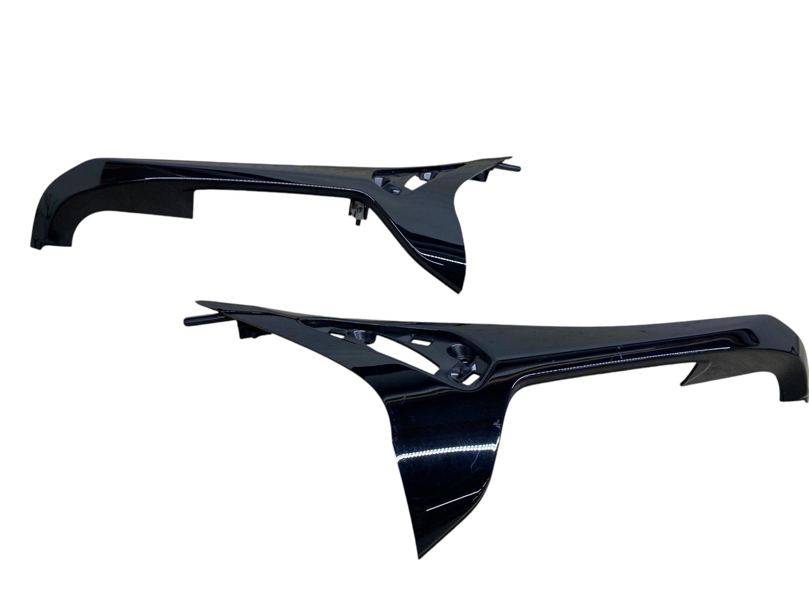 2019 - 2023 ASTON MARTIN VANTAGE CENTER CONSOLE SIDE TRIM PANEL SET BLACK GLOSS
