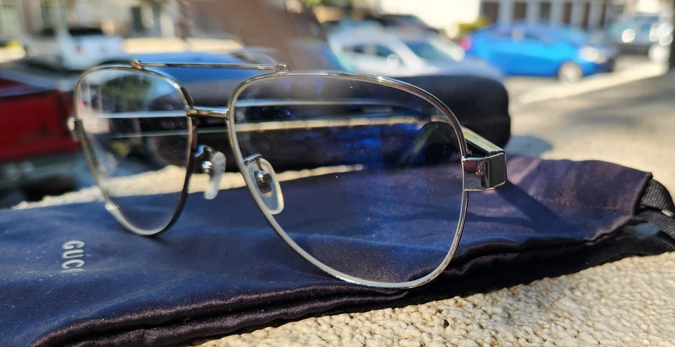 Gafas de sol Gucci 100% auténticas monturas color rojo y verde Foto 4 de 4