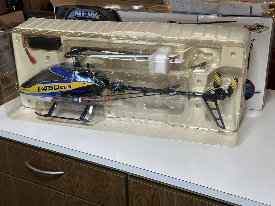 Walkera V450d03 Rc Helicopter Flybarless 6ch 2.4ghz Metal Outdoor Flight Hobby - Image 3 of 4