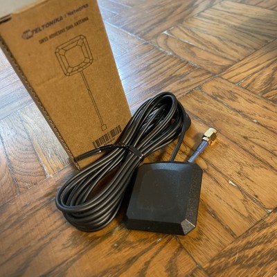 TELTONIKA GNSS ADHESIVE SMA ANTENNA PR1KSG30 GPS
