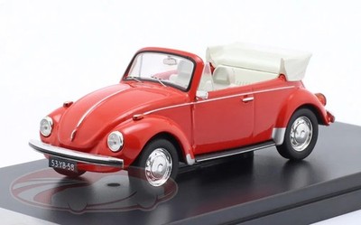 New Volkswagen VW beetle Cabriolet Year 1973 red 1:43 PremiumX Diecast Model Car