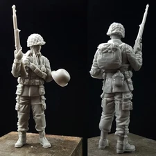 1/35 Scale Resin Figures Model WW2 US One Soldier Unpainted Unassembled Model