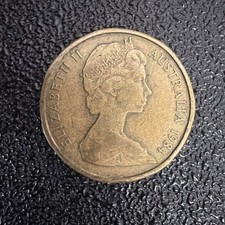 Rare Australia 1984 1 Dollar Coin Queen Elizabeth II
