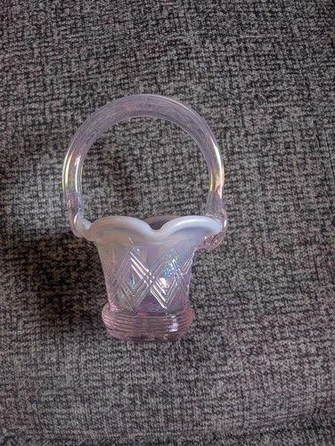 Fenton Art Glass Dusty Rose Opulence Pink Diamond Lace Mini Basket