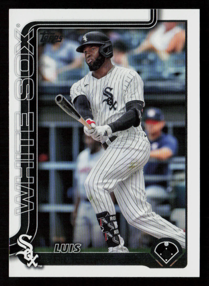 Luis Robert Jr. 2025 Topps Series 1 #189 Chicago White Sox