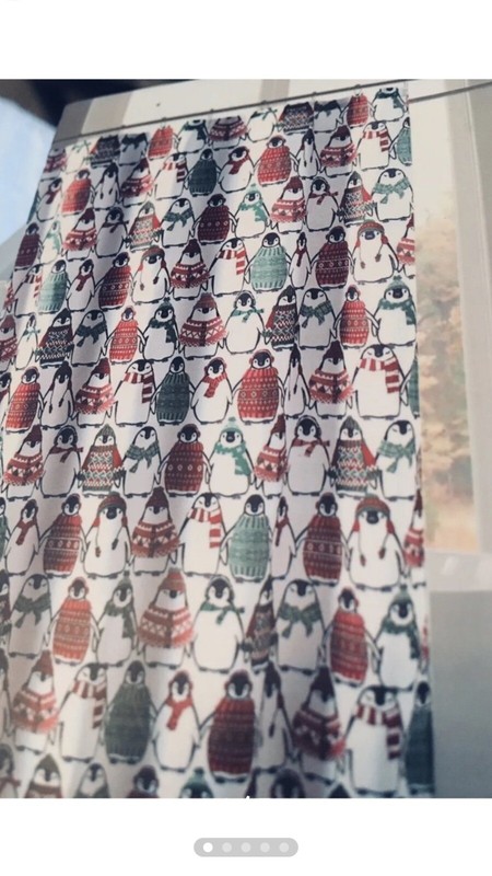 PENGUIN SHOWER CURTAIN & 12CURTAIN HOOKS NEW MACHINE WASHABLE FABRIC