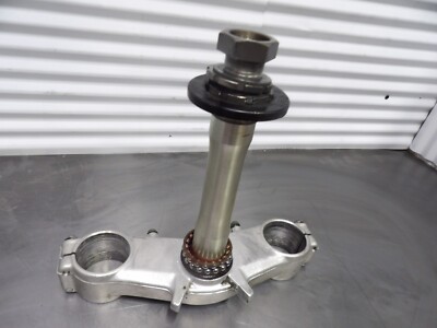 04-05 Kawasaki Ninja ZX10R lower triple tree steering stem fork