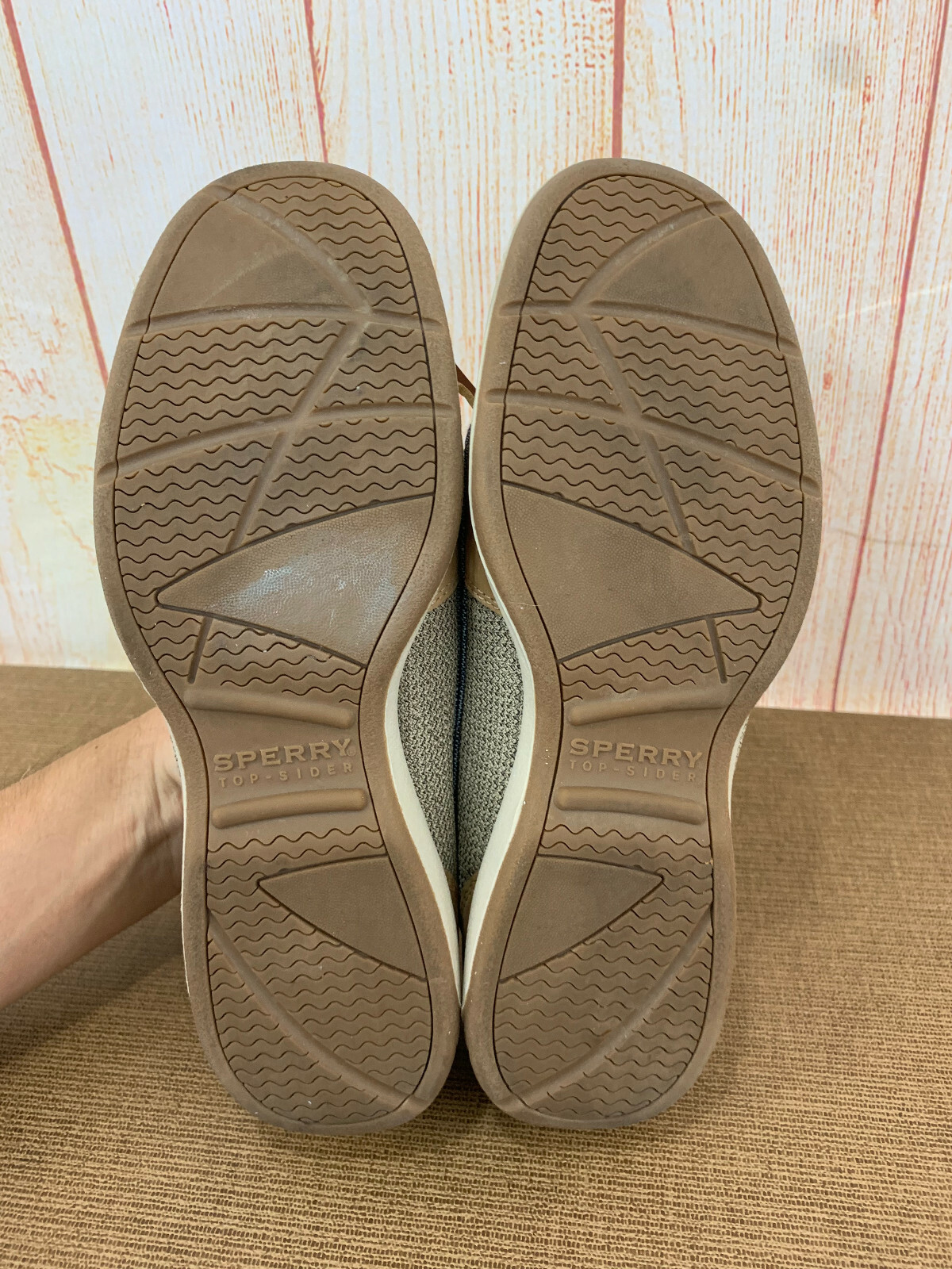 sperry oasis loft boat shoe