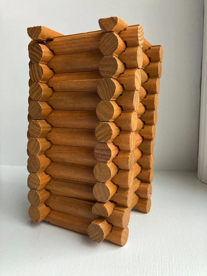 Vintage Lincoln Logs Building Set 180+ Piece Lot Wood Pieces Only - Image 3 of 4