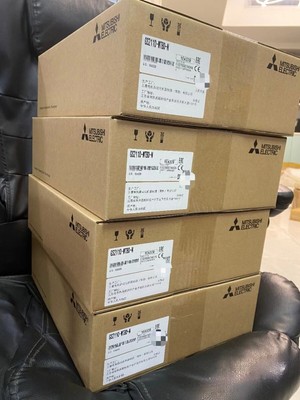 cxcNew In Box GS2110-WTBD-N HMI Touch Screen #A6-22