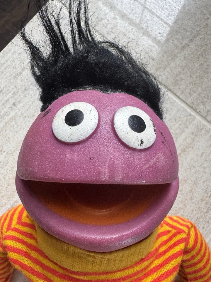 Sesame Street Roosevelt Marioneta de Mano Peluche Vinilo Cabeza Manos Juguete De Colección Foto 2 de 4