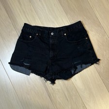 Vintage Levi  s 560 Cutoff Shorts Black Denim 2  Inseam Women  s 32