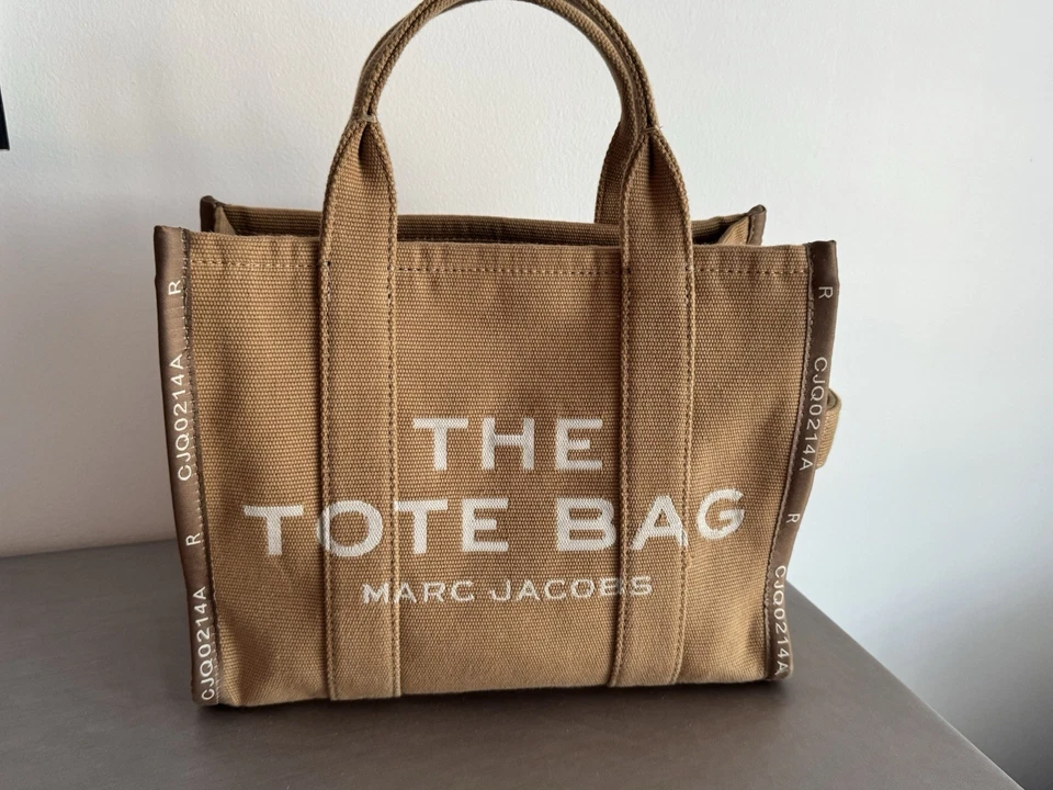 MARC JACOBS THE MEDIUM JACQUARD TOTE BAG - Image 2 of 4