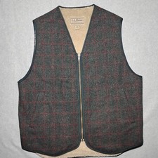 LL Bean Wool Sherpa Lined Vest Mens MEDIUM Outdoor Hunt Full Zip EUC GRAY PLAID