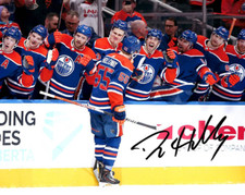 Edmonton Oilers Dylan Holloway Autographed Signed 8x10 NHL Photo COA #2