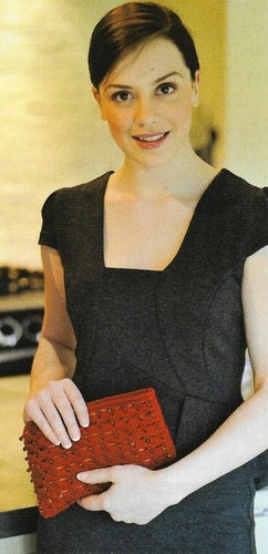 Beaded Zip Clutch (PHYSICAL Crochet Pattern) - Picture 5 of 6