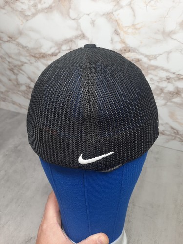 Gorra ajustada Nike Tiger Woods Collection 20XI talla S/M 2011 única coleccionable - Imagen 3 de 13