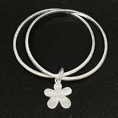 NEU Silberfarben Doppel Armreif Armband Blume Charm Geschenk Mama Nan Oma Frau