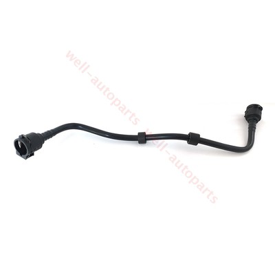 Engine Coolant Reservoir Hose 17128602599 For BMW 5 6 7 Series G12  