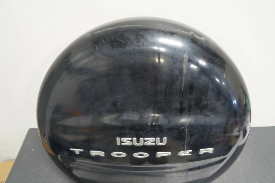1998-2002 ISUZU TROOPER OEM REAR SPARE TIRE COVER SHELL BLACK SCRATCHES - Image 3 of 4