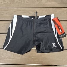 TYR Youth Boy's Alliance Splice White/black Boxer Square Leg Trunk Sz 26 New