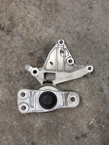 Renault Kadjar 2018 1,3 turbo gasolina TCe montaje motor 112108534R - Imagen 2 de 4