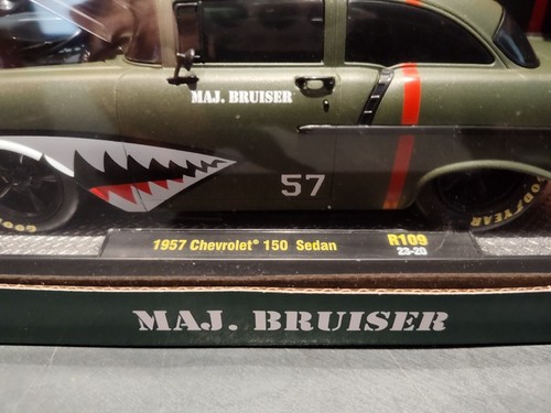 NUEVAS 2023 M2 MÁQUINAS MAYOR BRUISER® 1957 CHEVCHEVROLET® 150 SEDÁN 1:24 FUNDIDO A PRESIÓN - Imagen 4 de 12