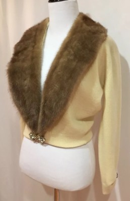 Vintage 1950s Blond Cashmere Cropped Cardigan Sweater With Fur