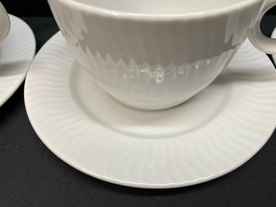 Gibson "WHITE TIDES" Everyday China ~ 3 件套 ~ 杯子和茶碟 2 1/4" 高 — 第 3/4 张图片