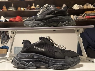 Balenciaga Triple S Men s Sneakers, Black Size 46. See Photos, Balenciaga