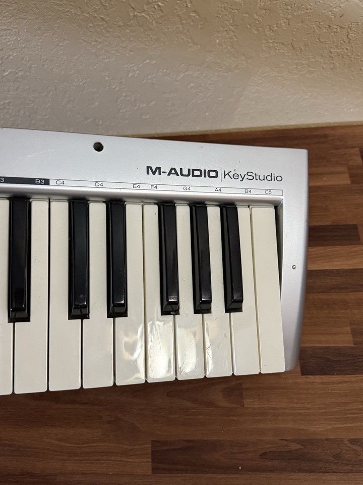 M-Audio KeyStudio 49 Key Studio USB MIDI Keyboard Music Controller ...