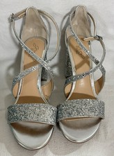 Jewel Badgley Mischka Strappy Sandals Size: 9.5