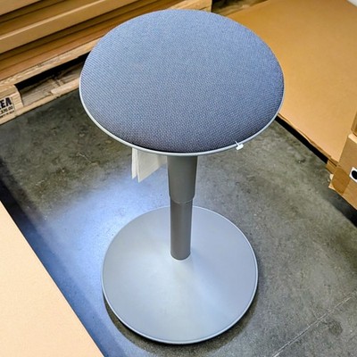 IKEA NILS ( ニルス) スツール 椅子 1人掛け オットマン　2脚 IKEA NILSERIK Adjustable Standing Support Stool Gray/ Kabusa Dark