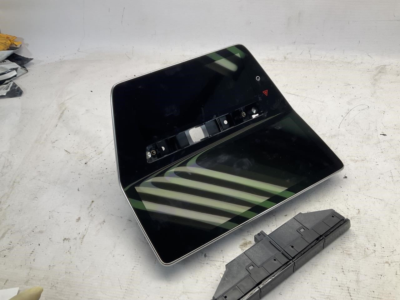 23-24 Maserati Grecale Info-GPS-TV Screen Display Q