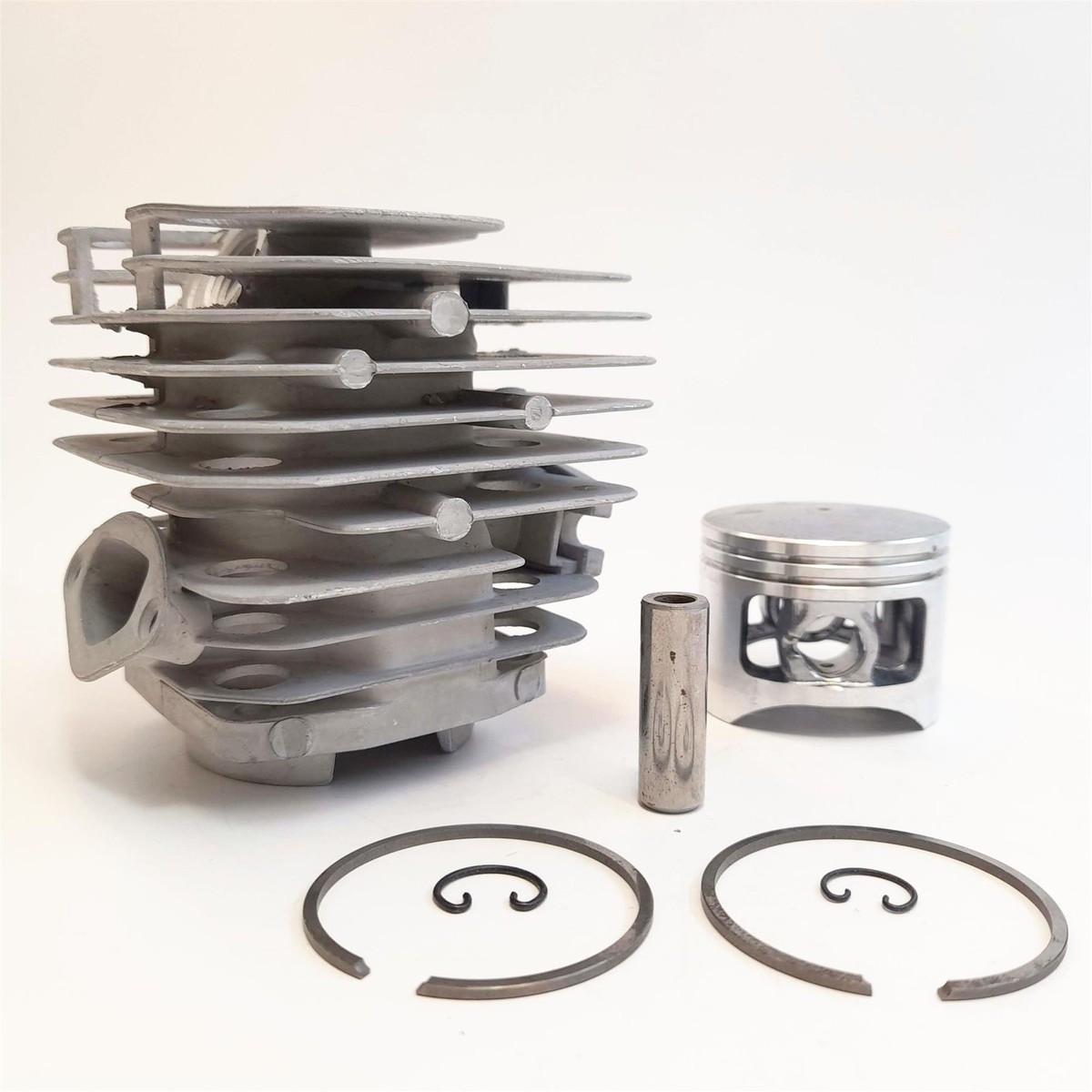 Cylinder Kit for ZENOAH-KOMATSU G5200 chainsaw (45mm) [#516995401