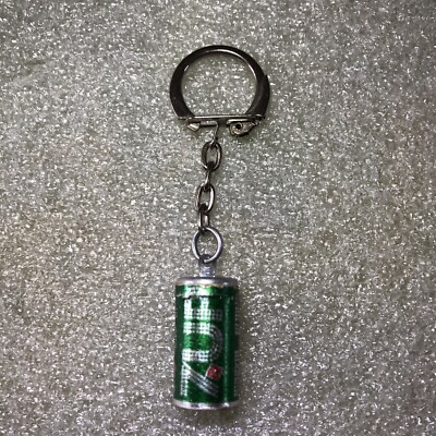 7-Up Anhänger Schlüsselanhänger Soda Werbung Mini Faux Soda Dose Vintage Schlüsselring ungewöhnlich