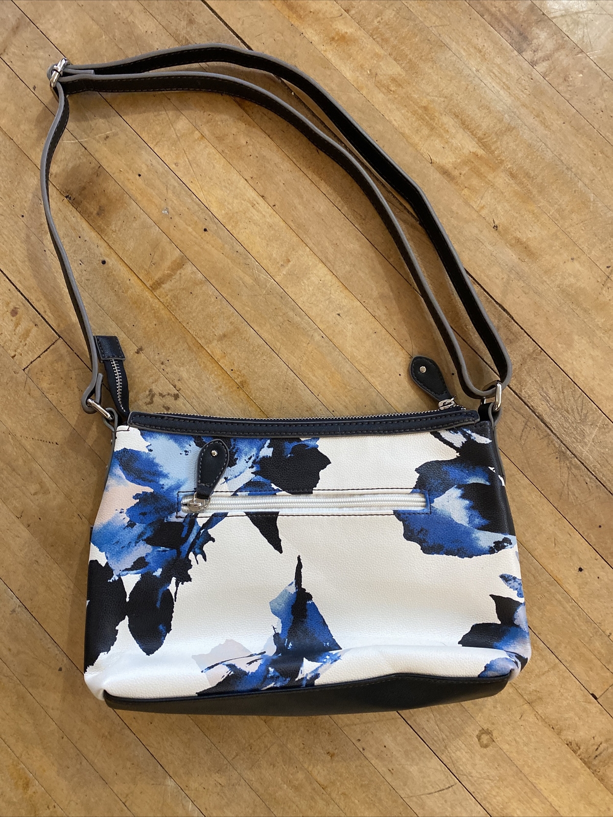 Chaps Multicolor Abstract Adjustable Strap Handba… - image 4