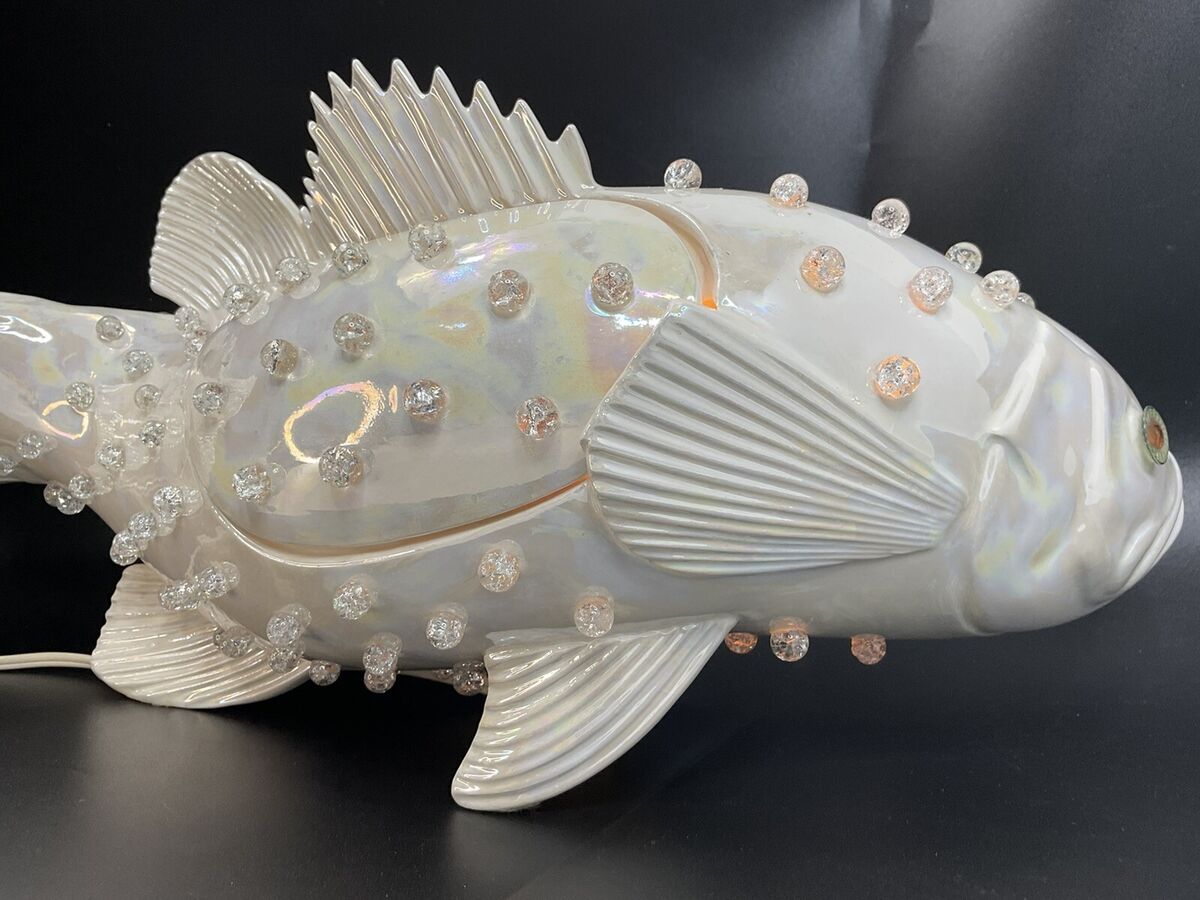 Vintage 1950s MCM Lighted Novelty Pearl White Fish TV Lamp Vintage 1950s MCM Lighted Novelty Pearl White Fish TV Lamp