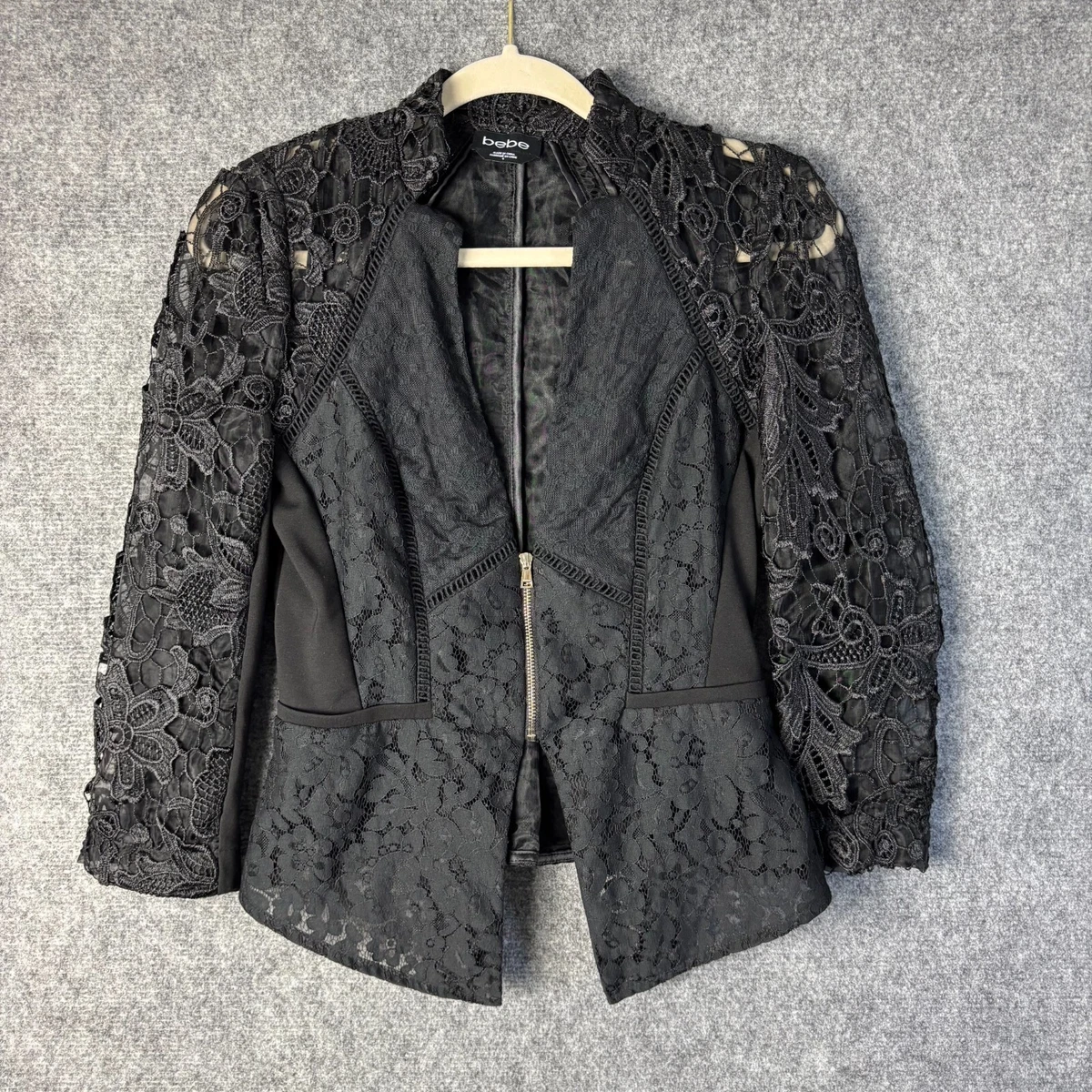 Veste Imprimée Tweed BEBE, Taille 10 - NWT (Neuf Avec étiquettes) - Style Basic Jacket