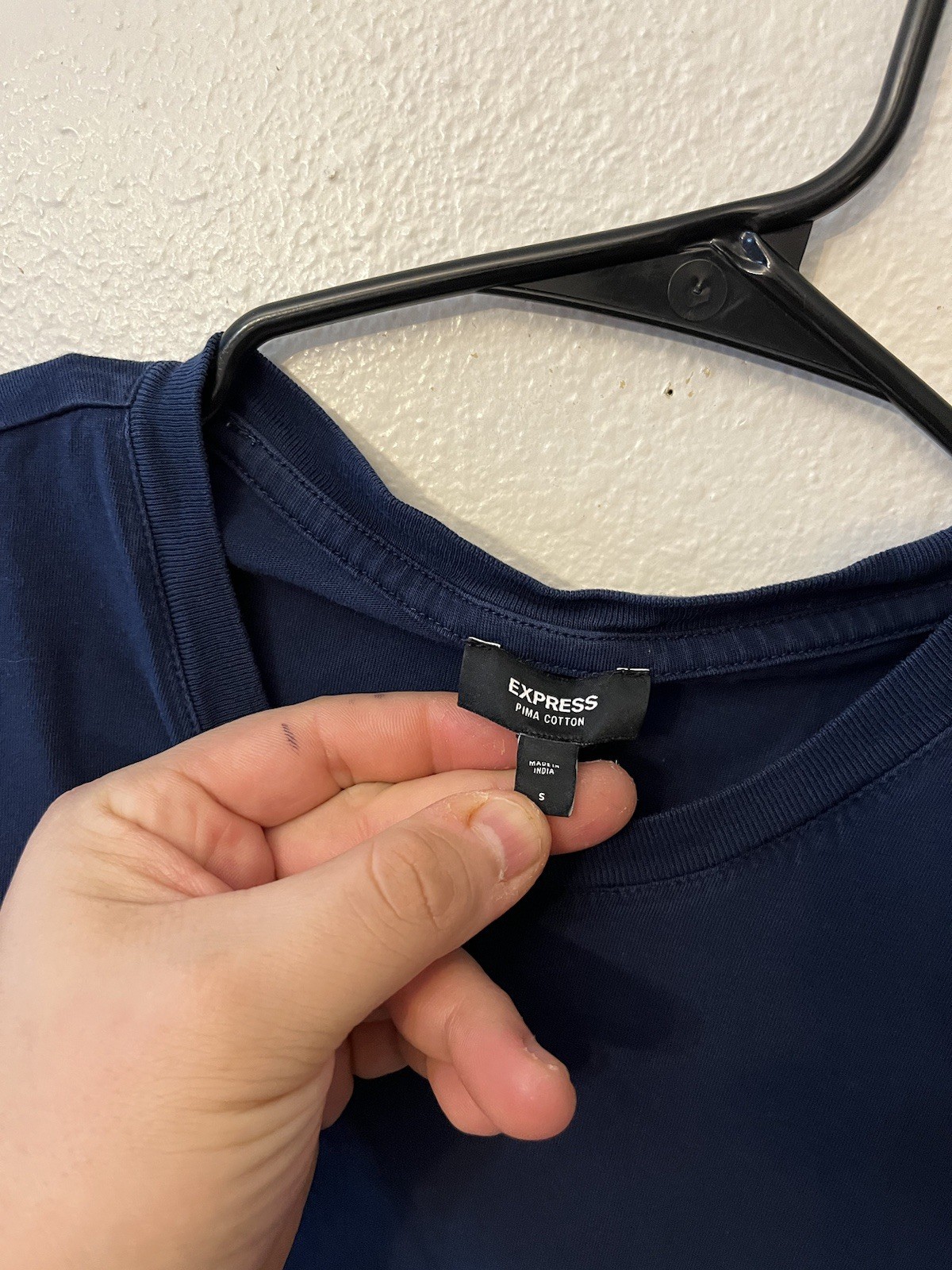 EXPRESS Crew Neck Tee Solid Solid Crew Neck T-Shi… - image 4