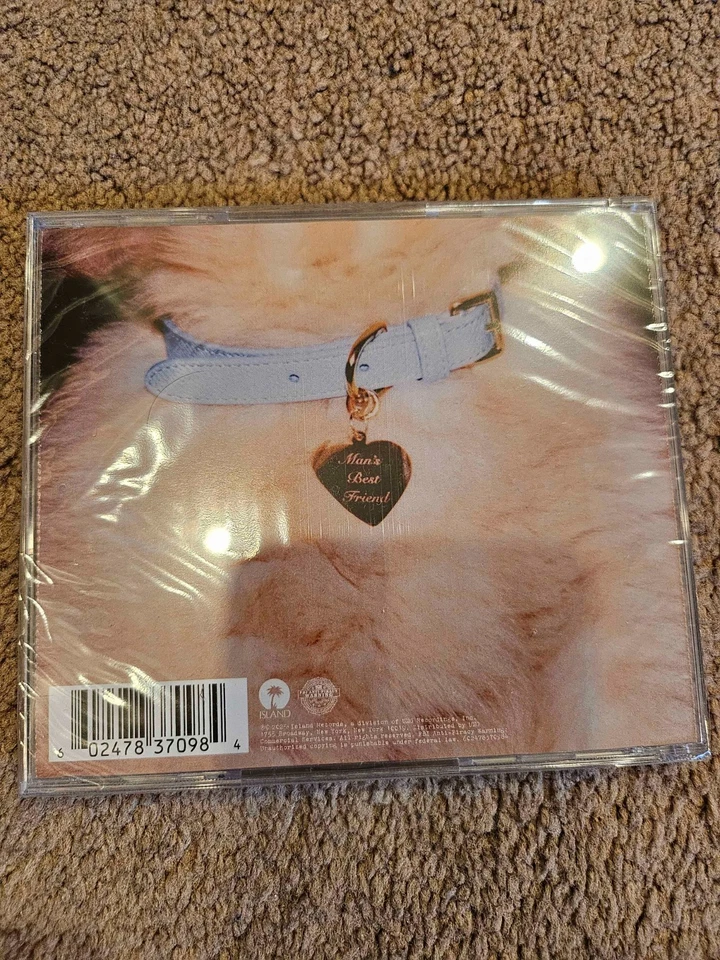 Sabrina Carpenter Man’s Best Friend Standard Signed Insert CD IN HAND - Image 2 of 3