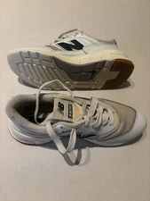 New Balance Mens 8.5 Womens 10 997R Shoes White Nightwatch Green U997RGA