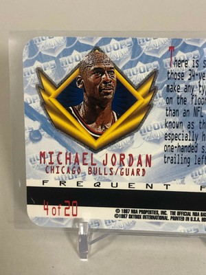 1997-98 NBA HOOPS MICHAEL JORDAN AIRLINES FREQUENT FLYER INSERT CARD #4