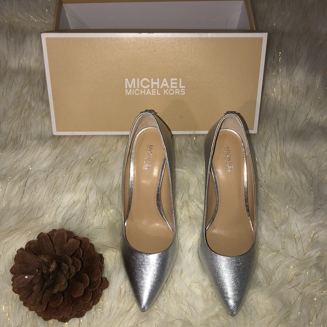 michael kors claire pump silver
