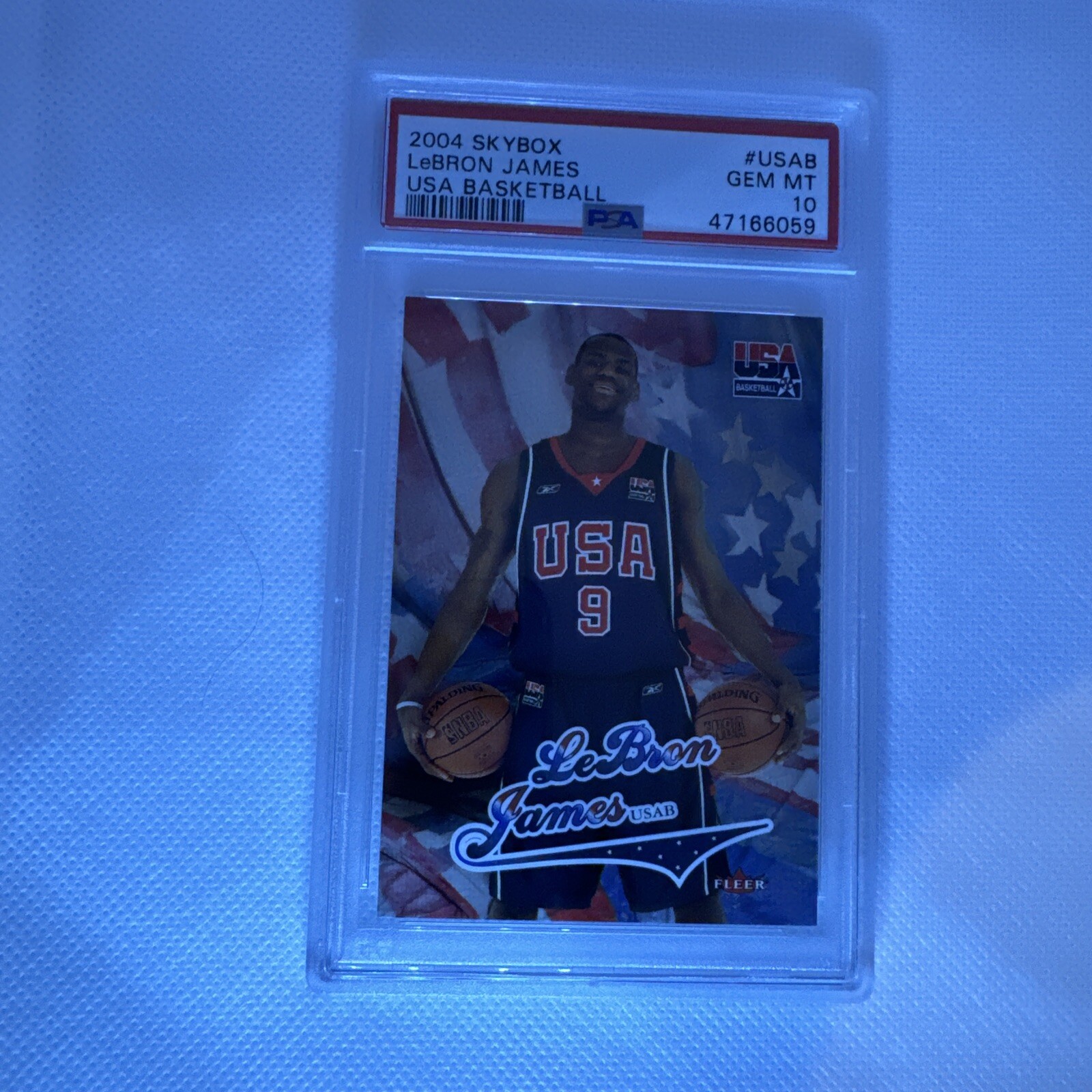 2004 Fleer Skybox Team USA Basketball #USAB LeBron James Rookie PSA 10 GEM MINT