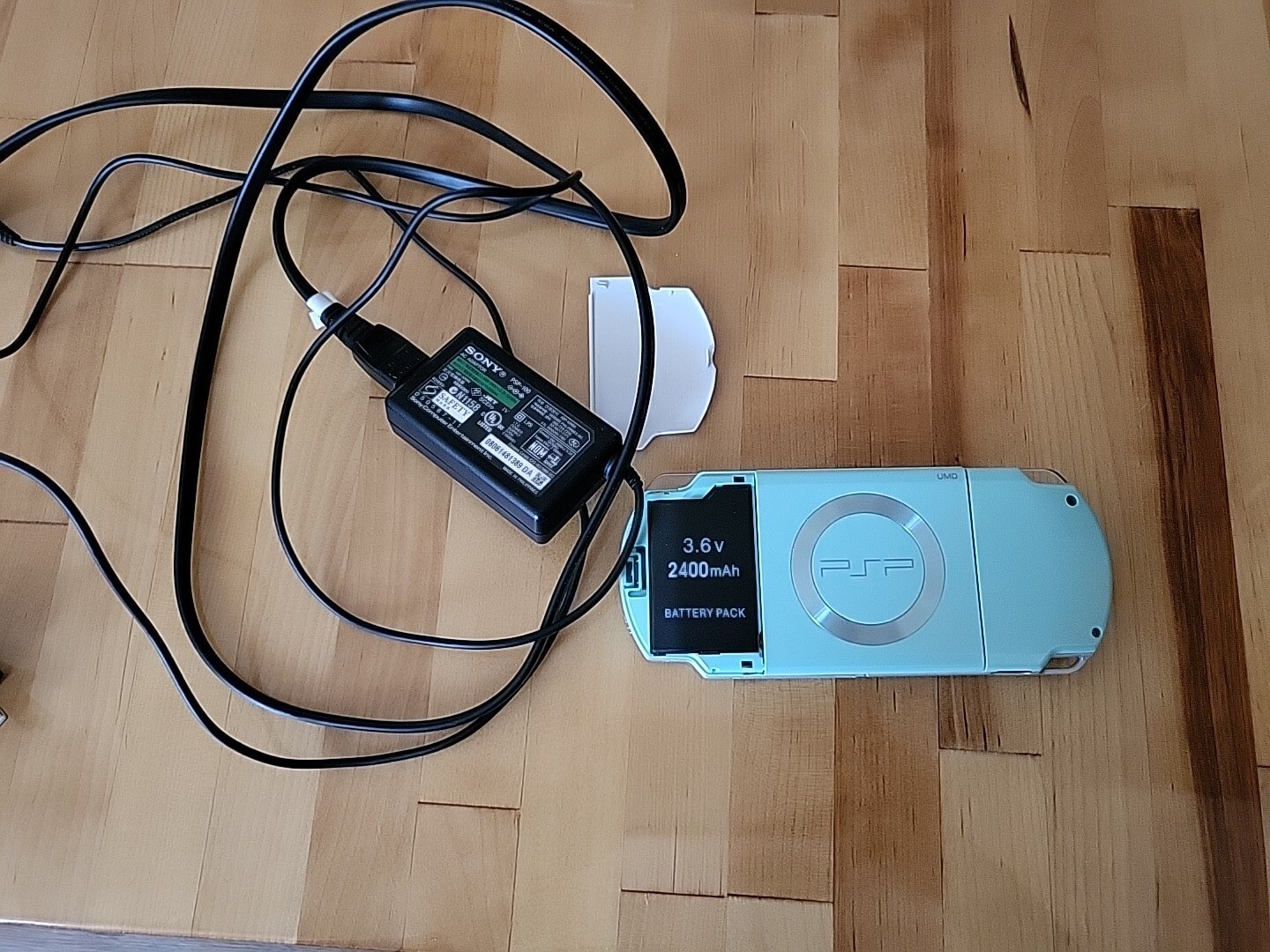 SONY PlayStationPortable PSP-3000 MHB Nintendo Switch SONY