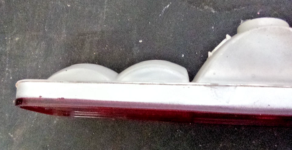 Lente de lanterna traseira de vagão El Camino Malibu fabricante de equipamento original 1979-87 LH GM FC-34DG - Imagem 4 de 4