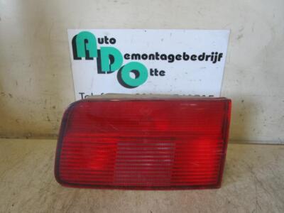 Rückleuchte rechts BMW 5er Touring E39 8371326 P5028280