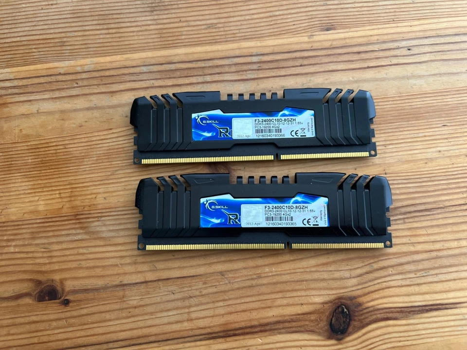 GSKILL Ripjaws Z 2400Mhz 2x4 GB 8GB DDR3 RAM - F3-2400C10D-8GZH - Image 2 of 3